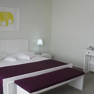 City Hotel Bucharest Бухарест