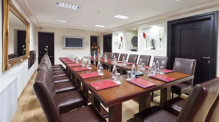 Moxa Bucharest Boutique Hotel