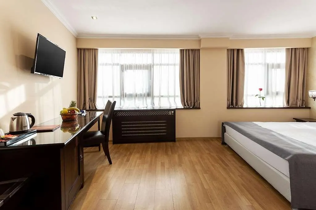 Moxa Bucharest Boutique Hotel