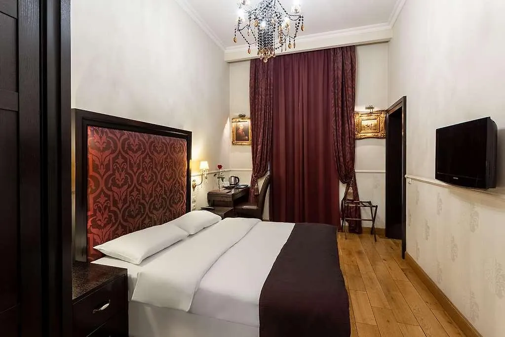 Moxa Bucharest Boutique Hotel
