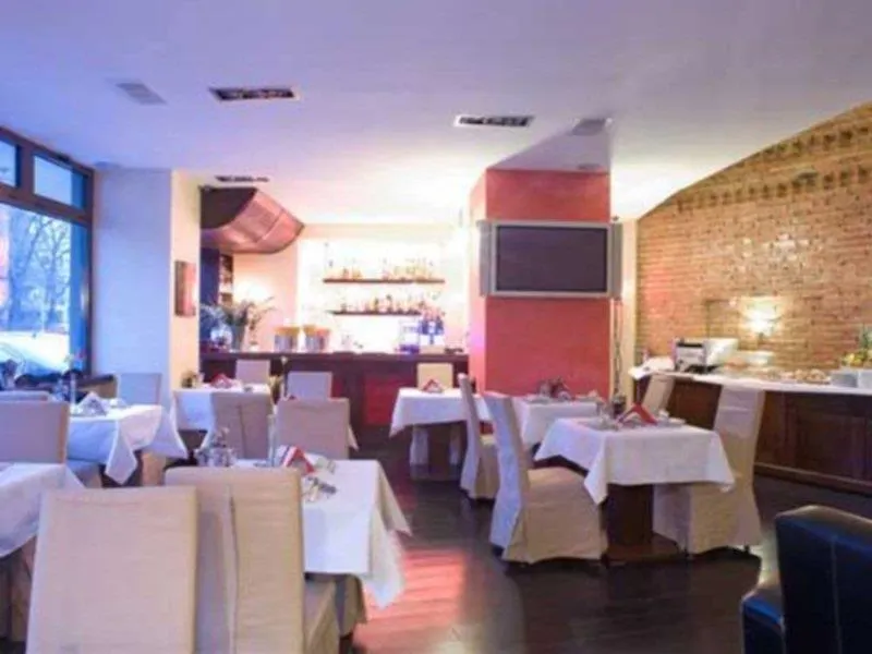 Moxa Bucharest Boutique Hotel