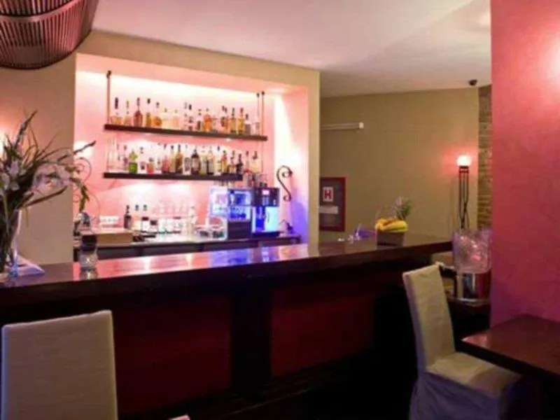 Moxa Bucharest Boutique Hotel