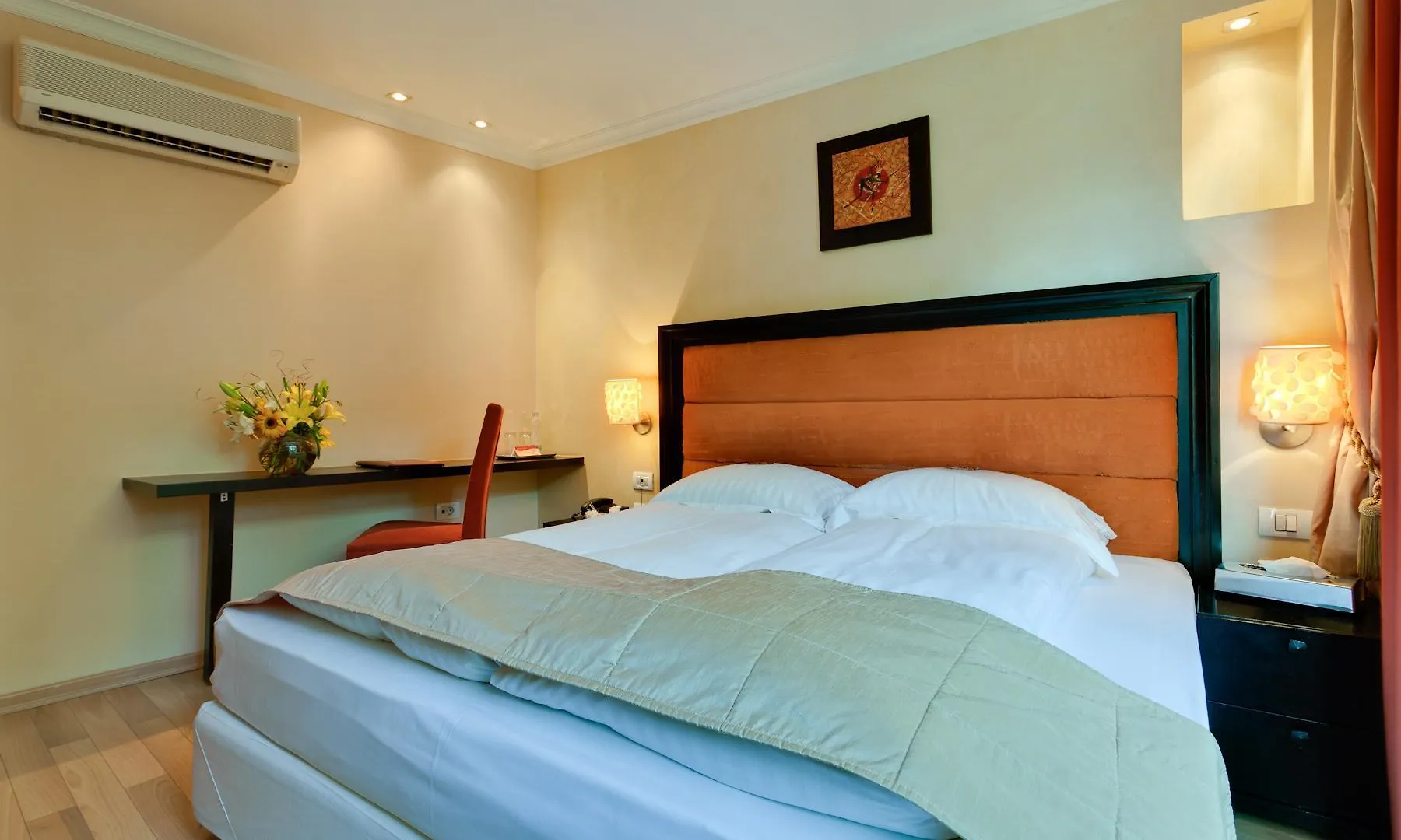 Moxa Bucharest Boutique Hotel