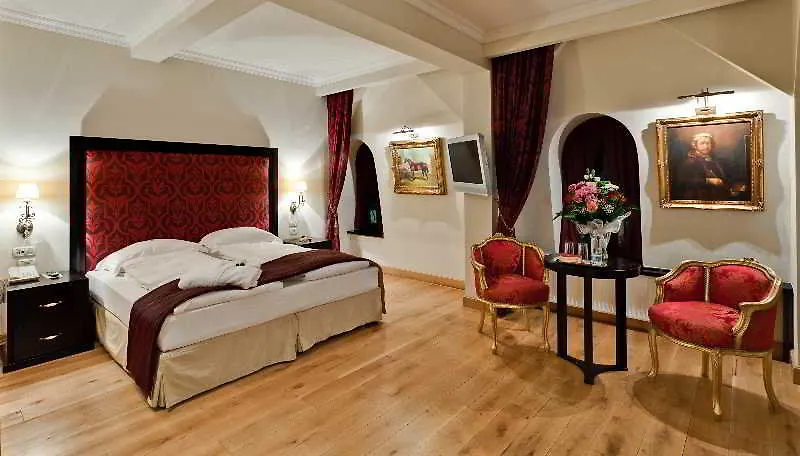 Moxa Bucharest Boutique Hotel