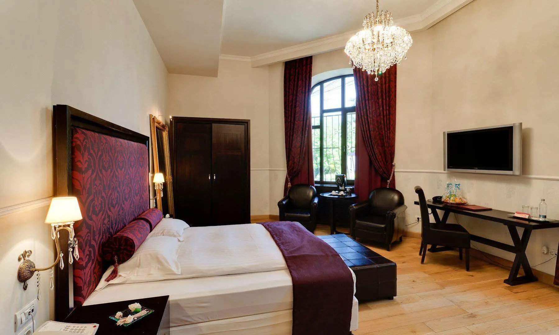 Moxa Bucharest Boutique Hotel 4*,  Romania